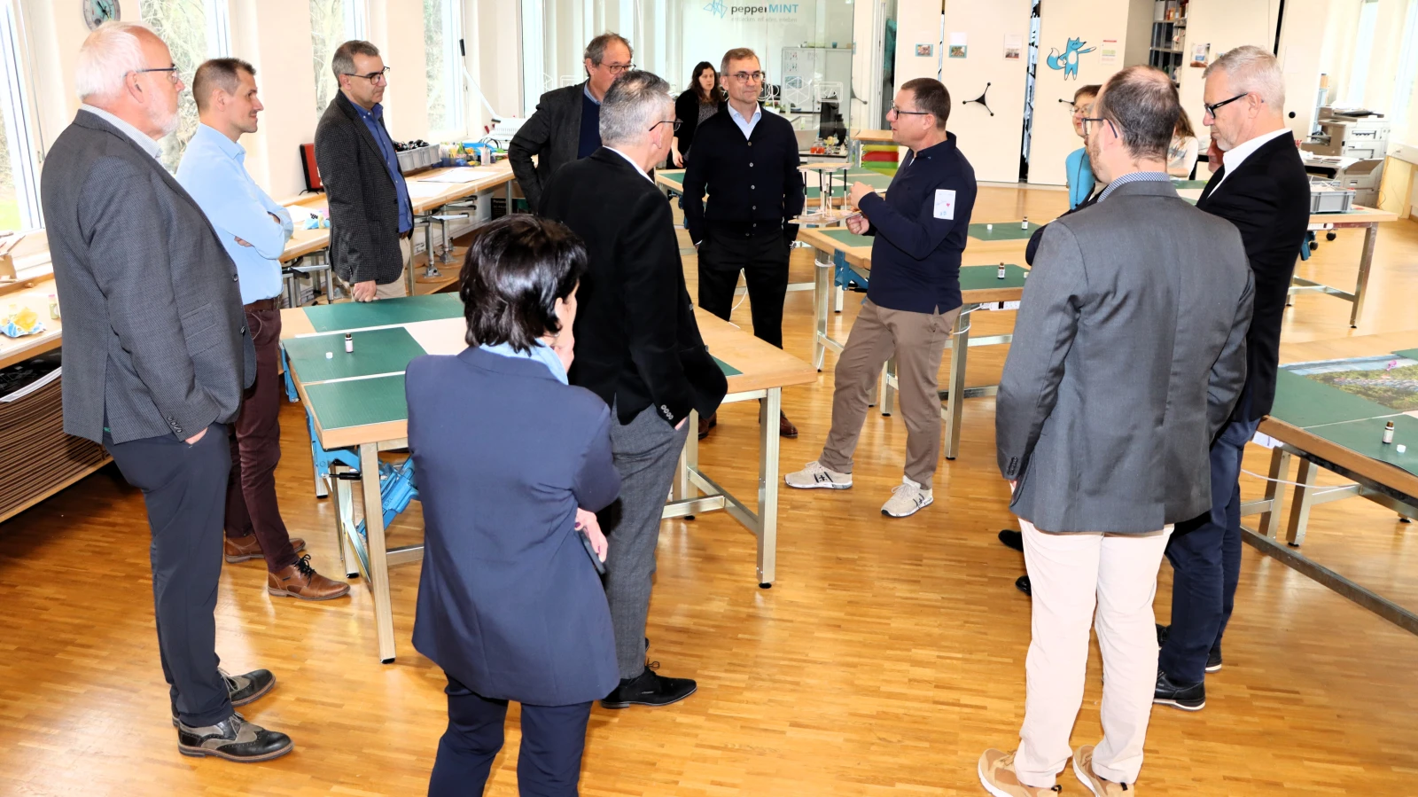 Verein Hightech Campus Buchs besuchte pepperMINT Vaduz, © Ralph Dietsche Verein Hightech Campus Buchs besuchte pepperMINT Vaduz, © Ralph Dietsche