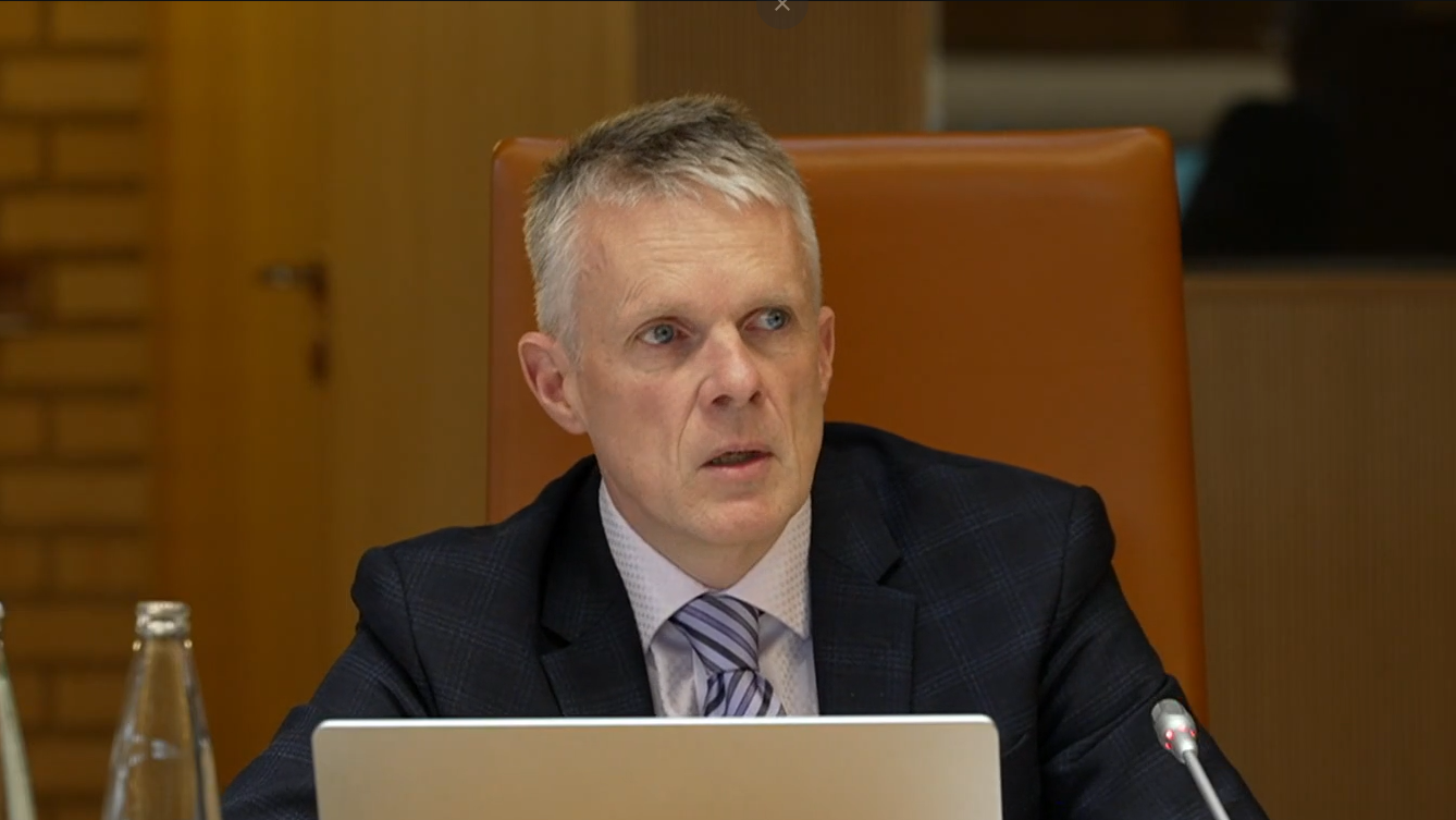 Abgeordnete fordern mehr Einsatz bei Lohnungerechtigkeit, © Screenshot/Landeskanal