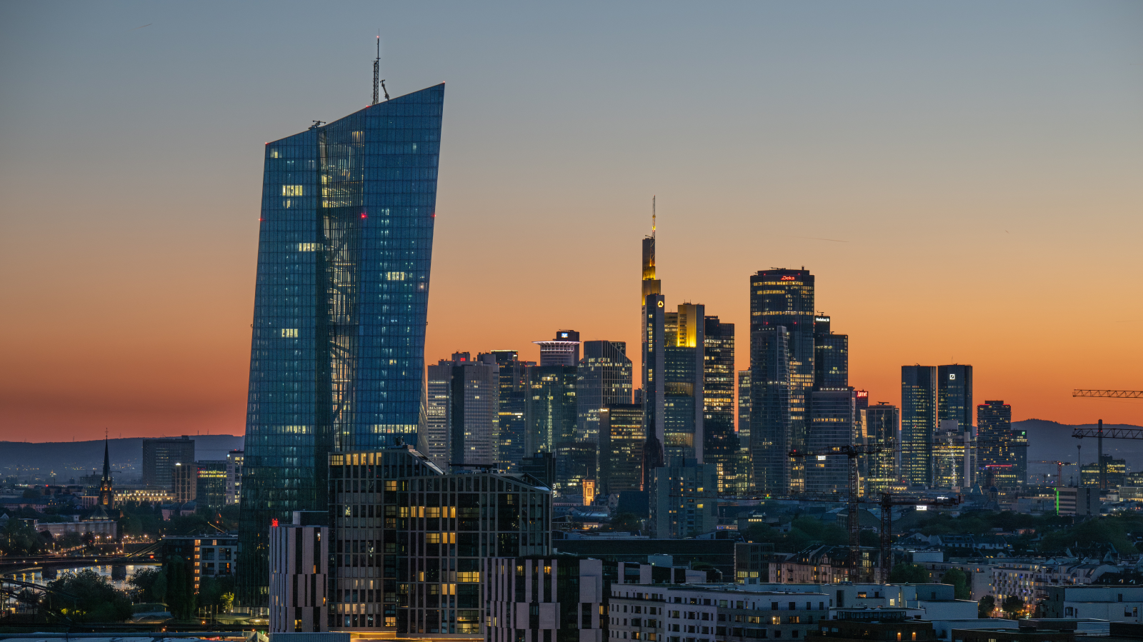 Frankfurt’a Yeni Gökdelen: “ga8” Projesi Onaylandı, © Boris Roessler/dpa