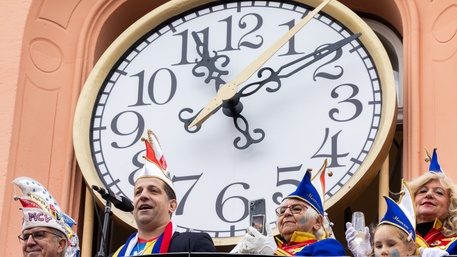 11.11 Beşinci Mevsim Resmen Başladı 'Karnaval Sezonu', © dpa