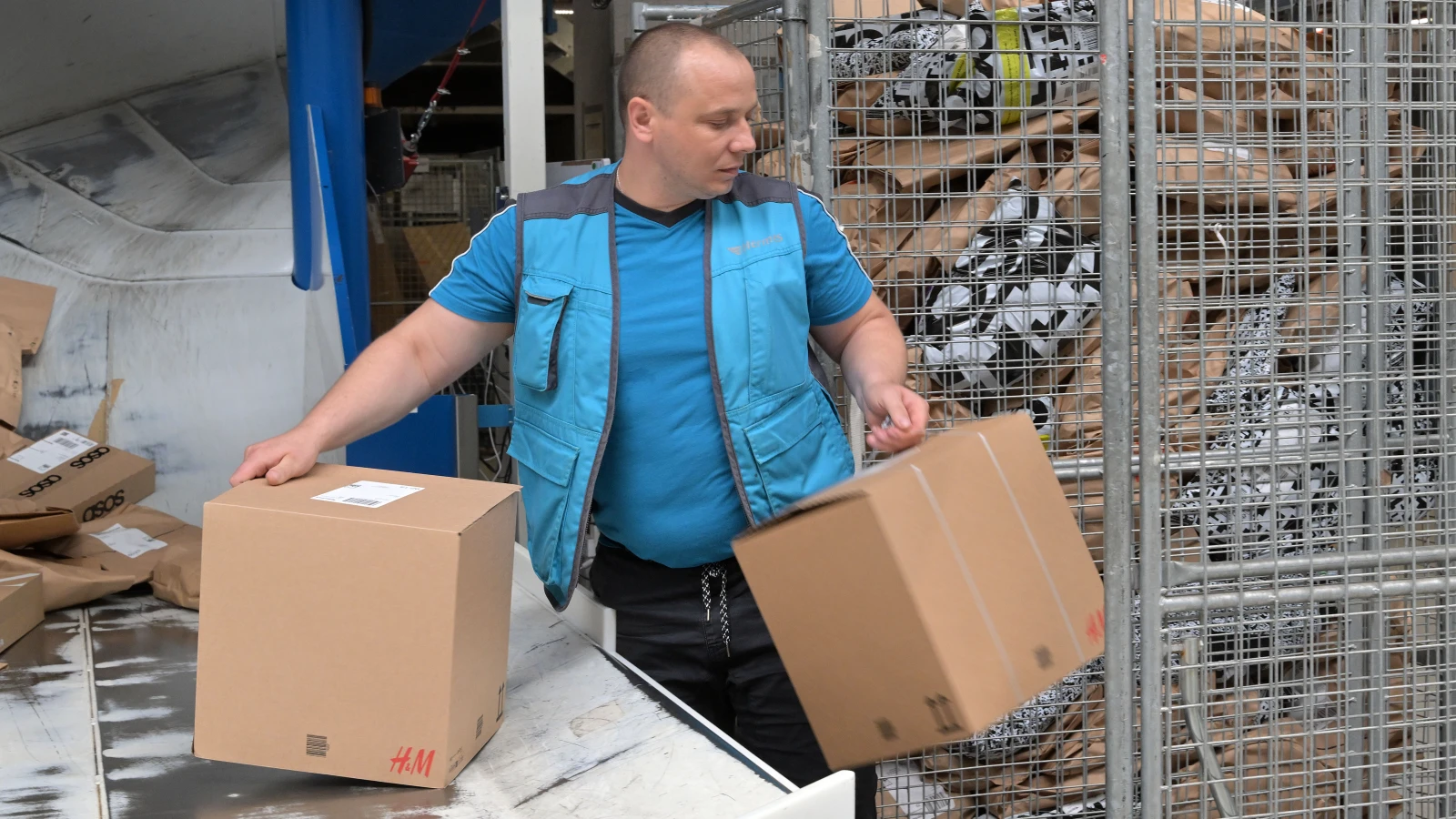 Fachkräftemangel ist laut Finanzkontrolle ungenügend, © Keystone / DPA / Michael Bahlo Fachkräftemangel ist laut Finanzkontrolle ungenügend, © Keystone / DPA / Michael Bahlo