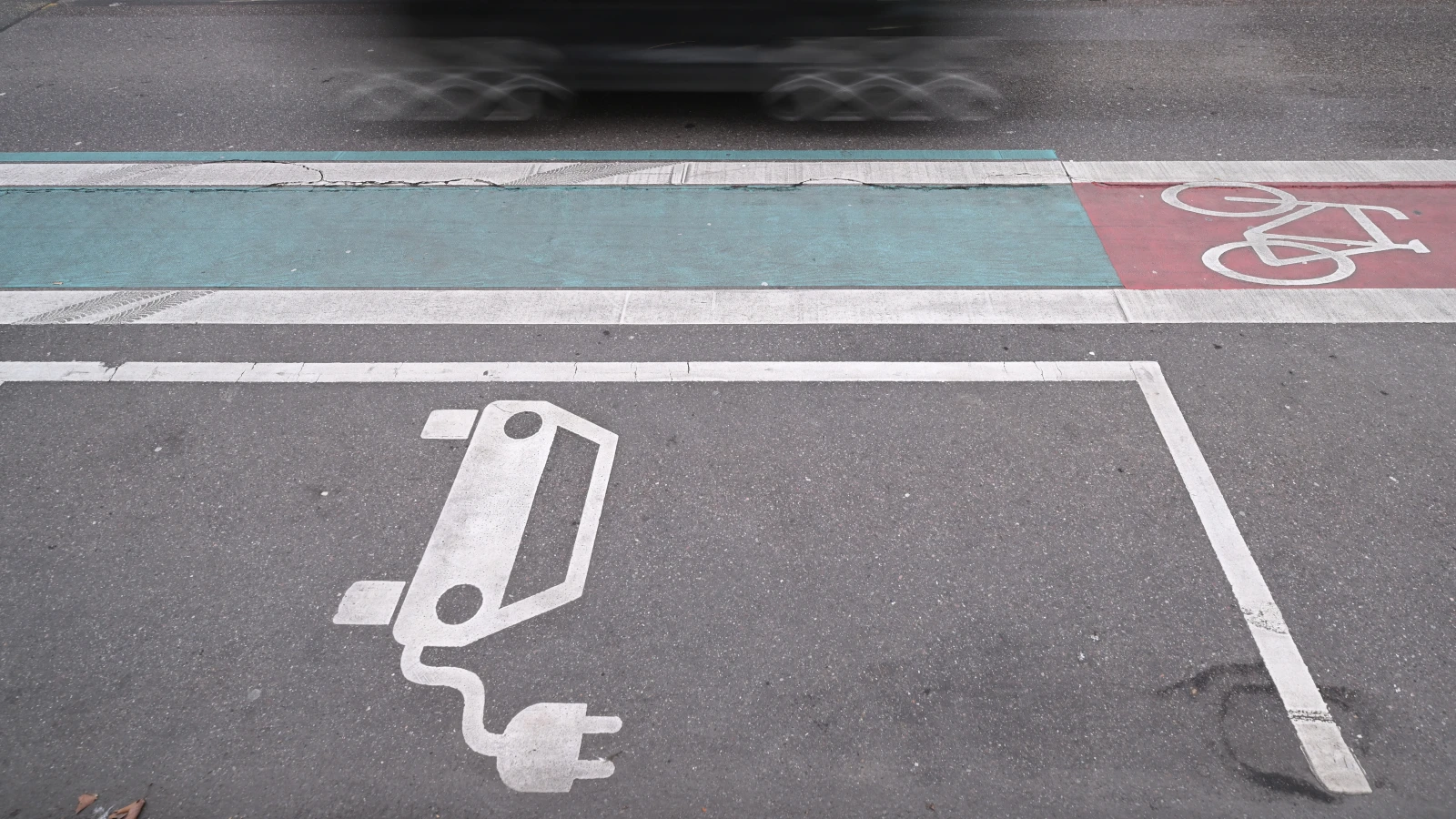 E-Mobilität: Land und Bund verlängern Förderungen , © Keystone / DPA / Marijan Murat / Symbolbild E-Mobilität: Land und Bund verlängern Förderungen , © Keystone / DPA / Marijan Murat / Symbolbild