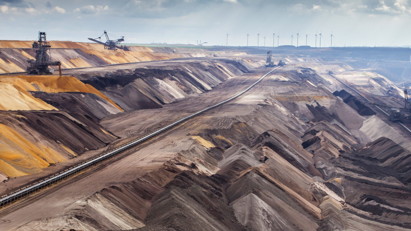 Rekordnachfrage nach Kohle, © Adobestock / Symbolbild / Tobias Arhelg