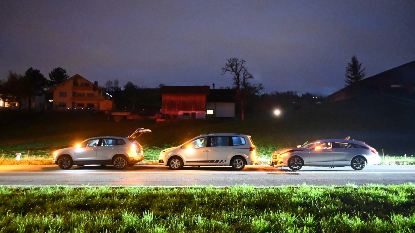 Auffahrkollision mit drei Fahrzeugen in Bendern, © Landespolizei Liechtenstein Auffahrkollision mit drei Fahrzeugen in Bendern, © Landespolizei Liechtenstein