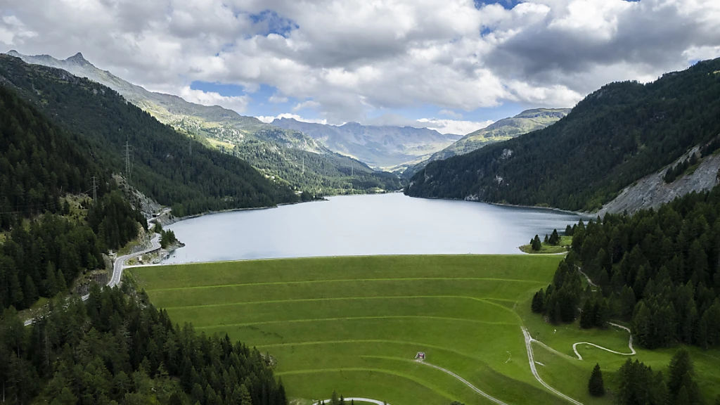 EWZ will Staudamm in Marmorera um 14 Meter erhöhen, © Keystone / SDA / Archivbild EWZ will Staudamm in Marmorera um 14 Meter erhöhen, © Keystone / SDA / Archivbild