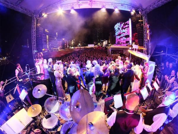 Foto: Oliver Fantitsch[/ vc_column] [/ vc_row]