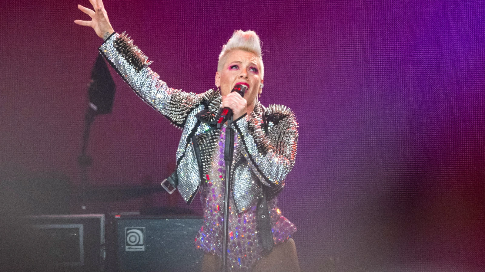 US-Sängerin Pink sagt Konzert in Bern ab, © Keystone/SDA US-Sängerin Pink sagt Konzert in Bern ab, © Keystone/SDA
