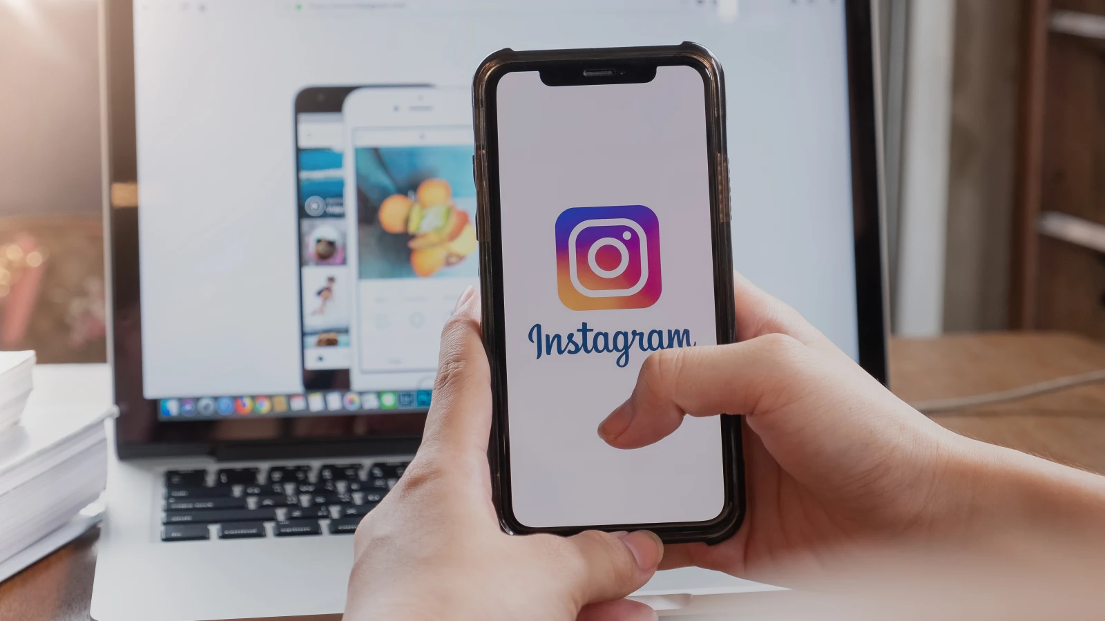 Instagram’ın Karanlık Yüzü: Gençlerin Sırları Açığa Çıkabilir!, © shutterstock Instagram’ın Karanlık Yüzü: Gençlerin Sırları Açığa Çıkabilir!, © shutterstock