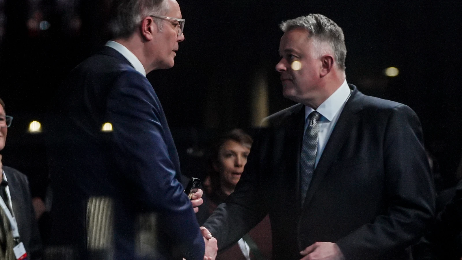 Pfalz'ta Kritik Koalisyon Görüşmeleri Gündemde, © Andreas Arnold/dpa Pfalz'ta Kritik Koalisyon Görüşmeleri Gündemde, © Andreas Arnold/dpa