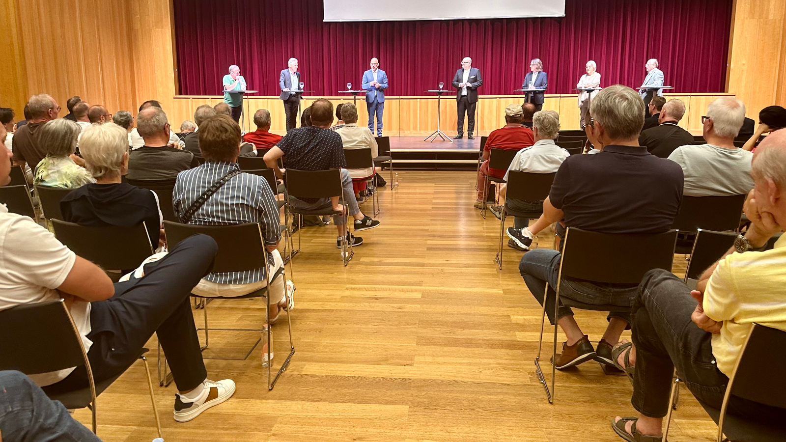 Hitzige Debatte um IWF Beitritt, © Radio Liechtenstein