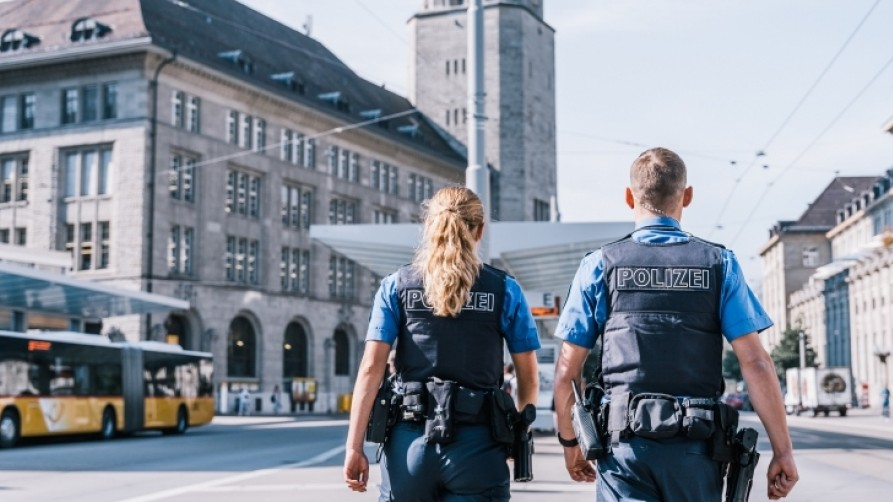 Pöbelnder Mann am St. Galler Hauptbahnhof festgenommen, © Keystone