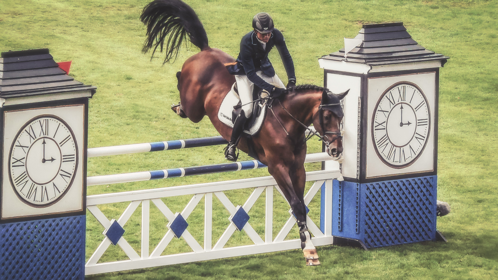 Nationenpreis in St. Gallen fällt ins Wasser, © Unsplash/K. Mitch Hodge