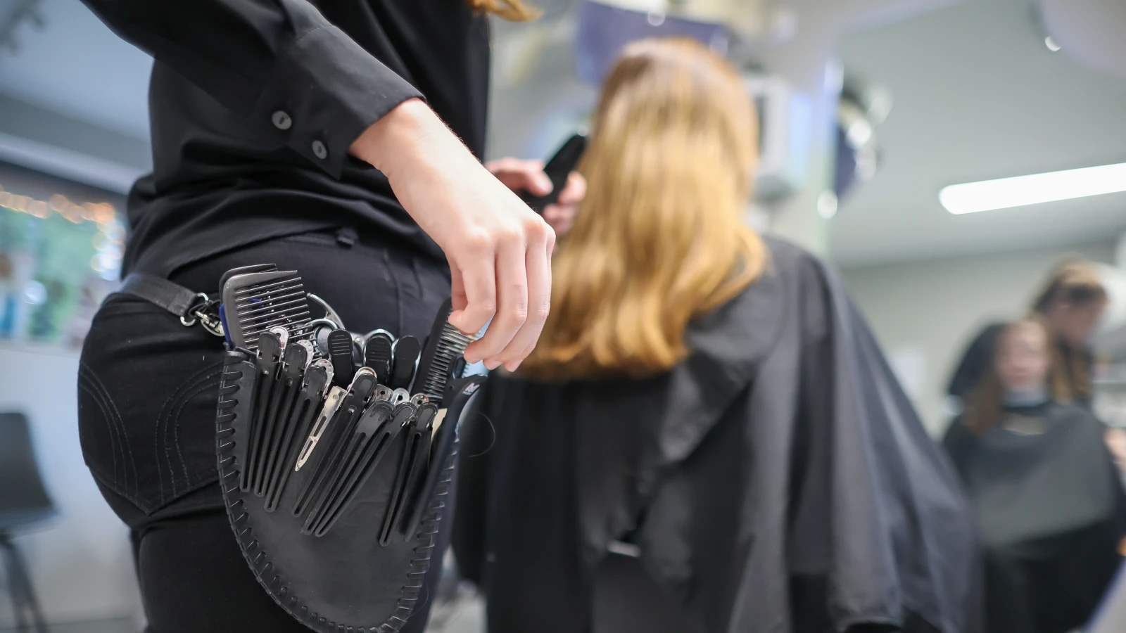 Korona Yardımları: Küçük İşletmeler Zor Durumda, © Jan Woitas/dpa Korona Yardımları: Küçük İşletmeler Zor Durumda, © Jan Woitas/dpa