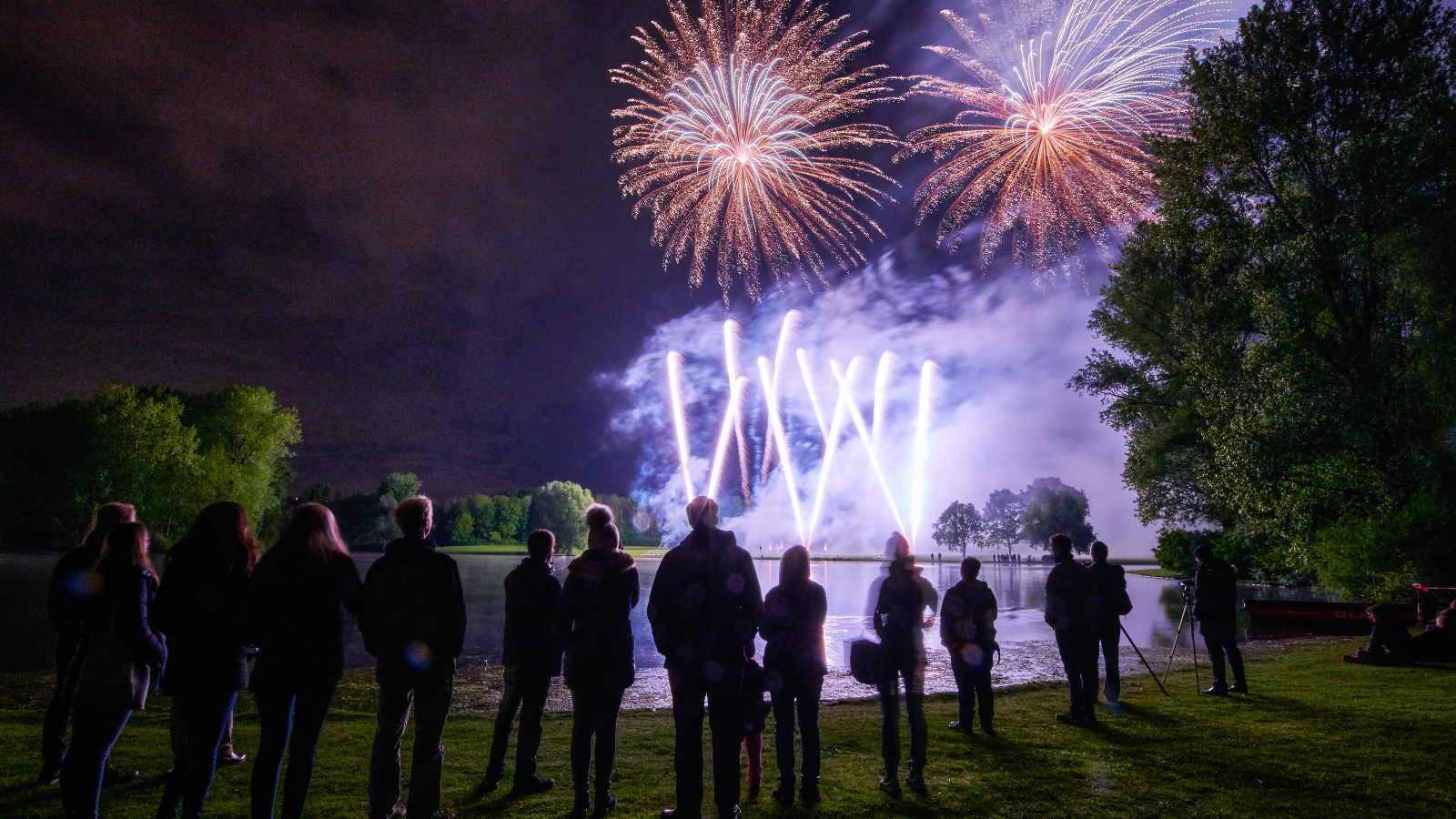 Koblenz’de “Rhein in Flammen” Etkinliğinde İlk Kez Drone Gösterisi, © Volker Lannert/dpa