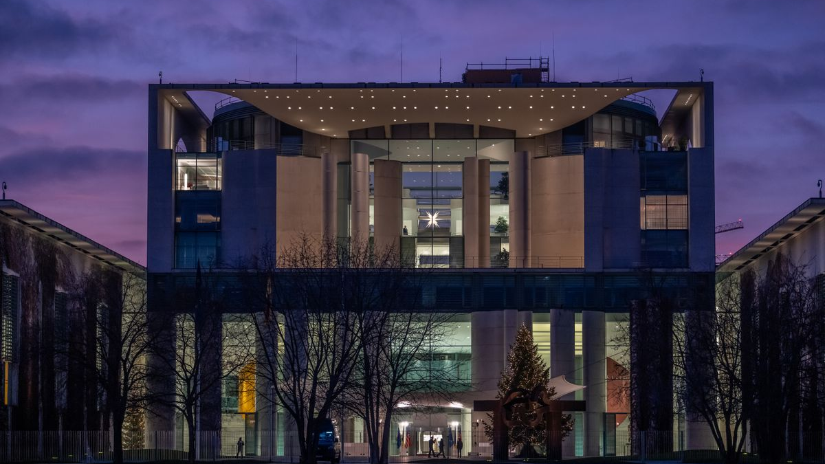 ABD’nin Venezuela Operasyonu Almanya'da Tartışma Yarattı!, © Michael Kappeler/dpa