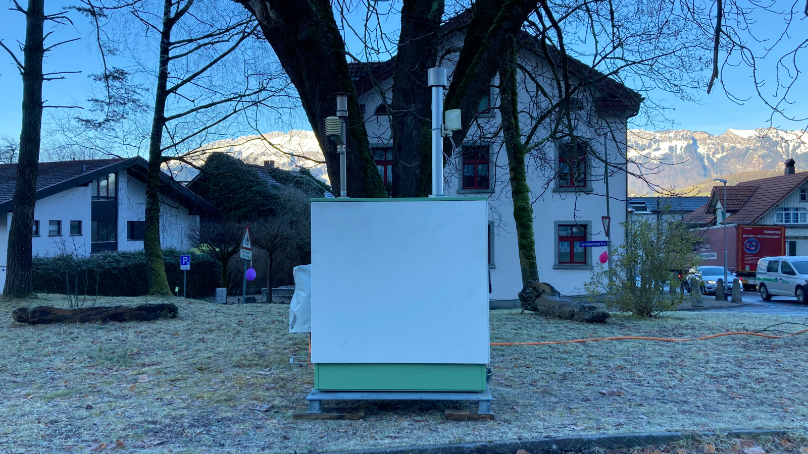 Feinstaub- und Stickoxidmessung in Nendeln, © Amt für Umwelt FL