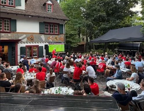 Gute Stimmung in den Public-Viewings, © Wirtshaus St. Jakob Gute Stimmung in den Public-Viewings, © Wirtshaus St. Jakob