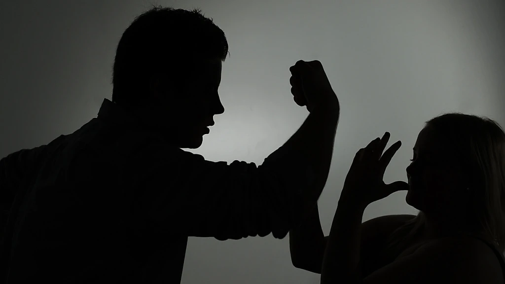 Graubünden berät so viele Opfer von Gewalt wie noch nie, © Keystone/SDA Graubünden berät so viele Opfer von Gewalt wie noch nie, © Keystone/SDA