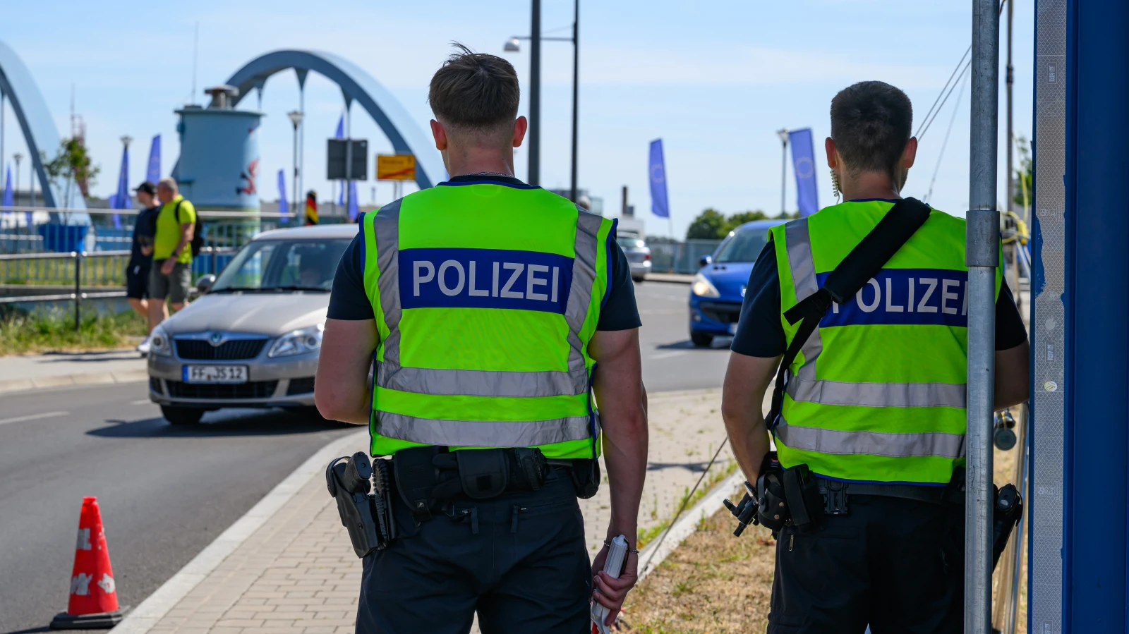 Benzin Hırsızlığına Son: Şüpheli Bremerhaven’da Yakalandı, © dpa Benzin Hırsızlığına Son: Şüpheli Bremerhaven’da Yakalandı, © dpa