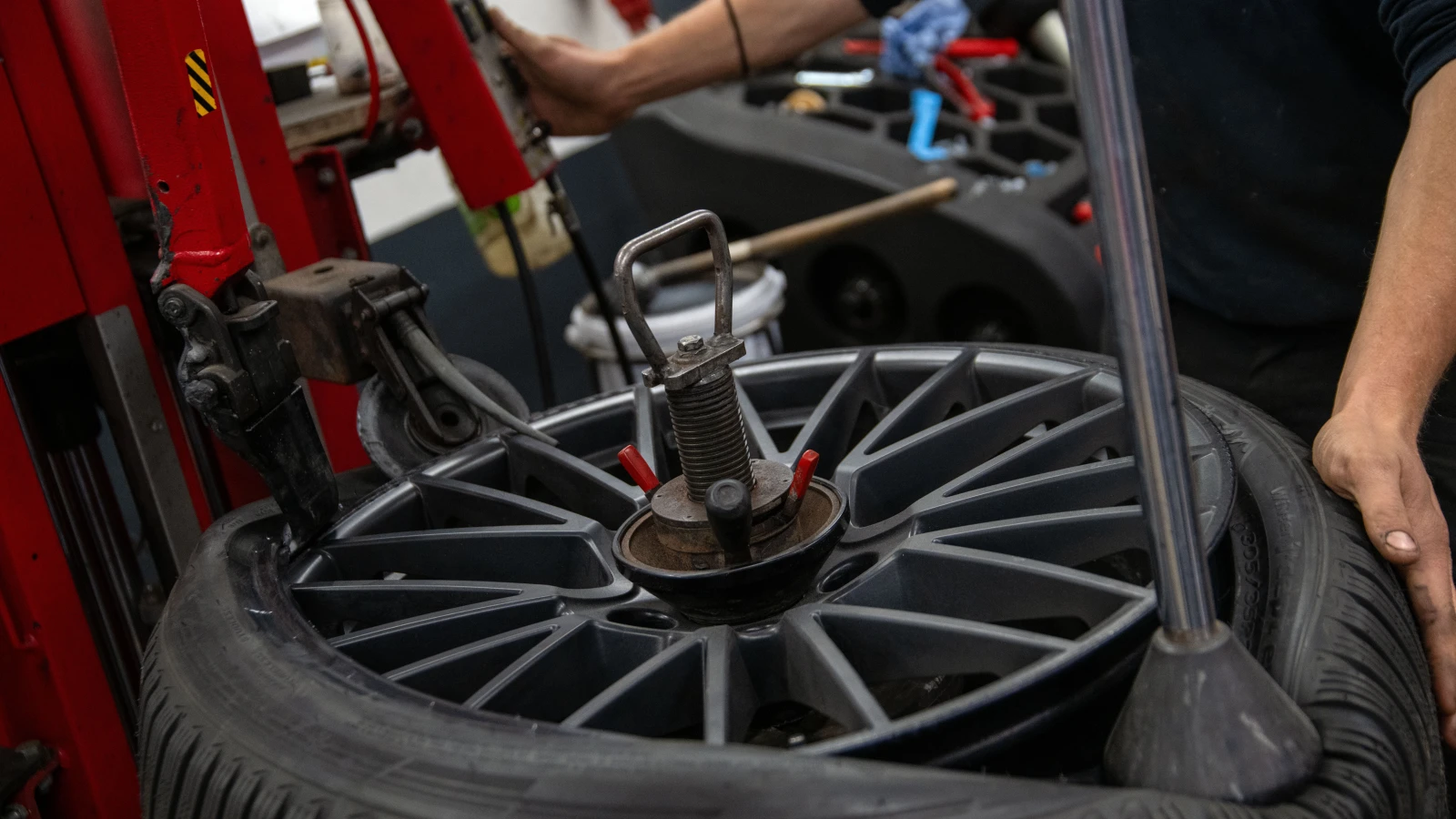 Kfz Sektöründe Grev Dalga Dalga Yayılıyor!, © dpa Kfz Sektöründe Grev Dalga Dalga Yayılıyor!, © dpa