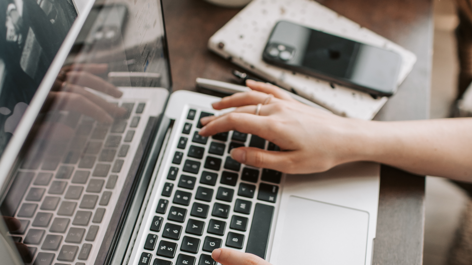 Neuer ELO-Dienstleistungspartner für die Gemeinden, © Vlada Karpovich