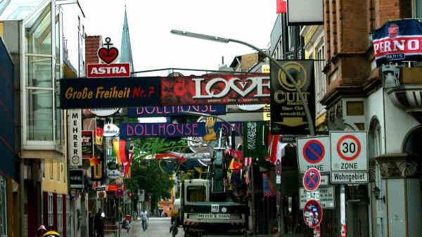 Mitte ve Altona Ortak Nachtbeauftragte Görevi İçin Hazırlanıyor!, © .visit-hamburger-hafen.de