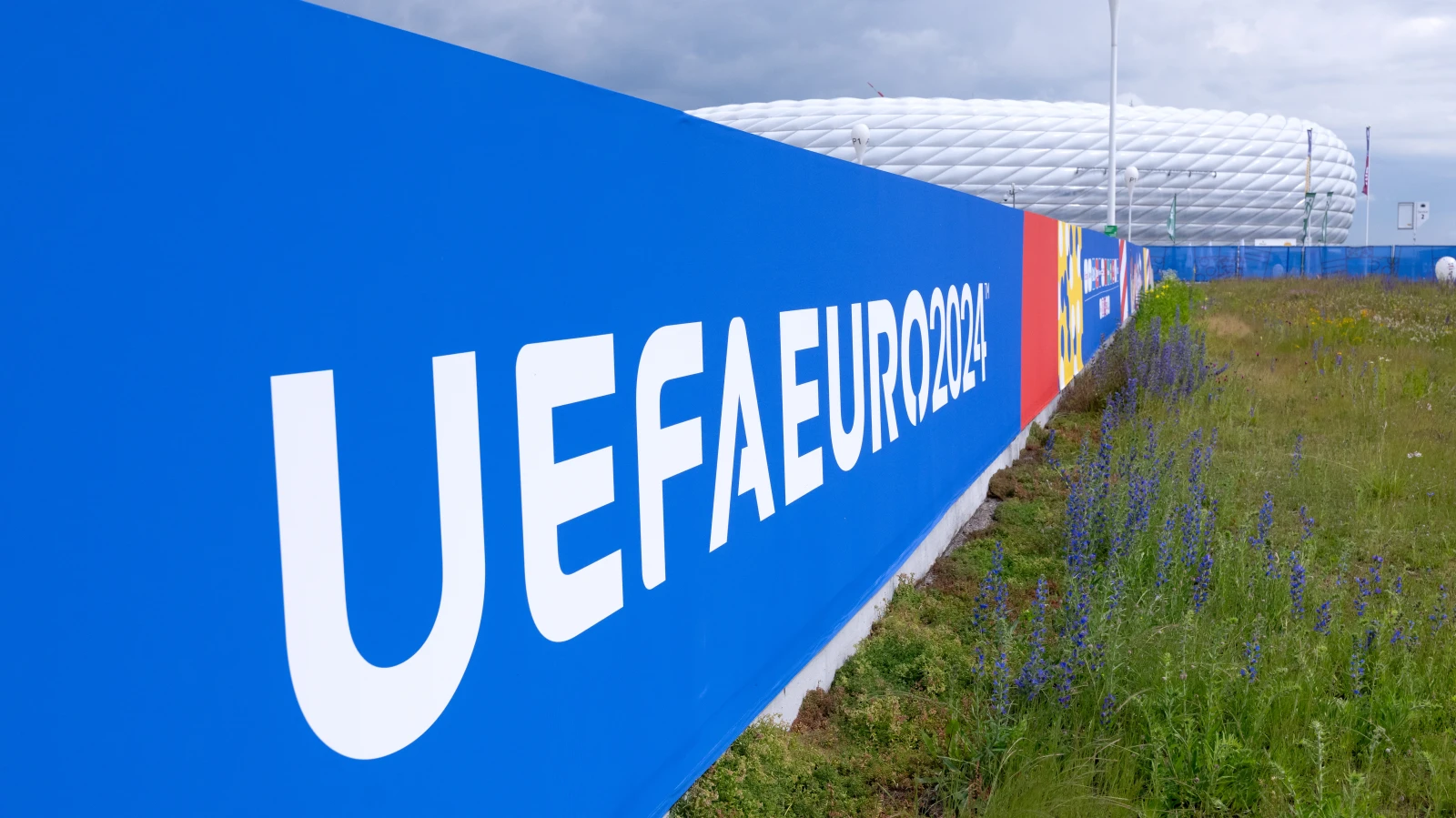 Heute beginnt die Fussball EM, © Keystone/SDA Heute beginnt die Fussball EM, © Keystone/SDA