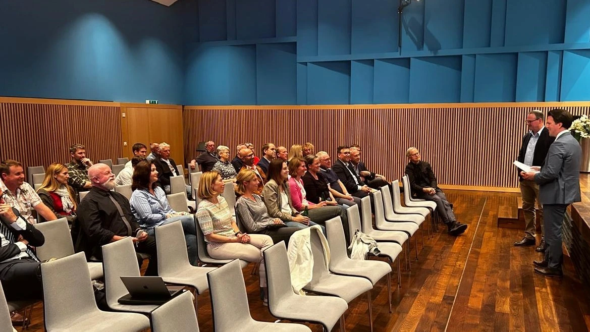 VU-Parteivorstand bekennt sich klar zum Landesspital, © Vaterländische Union VU VU-Parteivorstand bekennt sich klar zum Landesspital, © Vaterländische Union VU