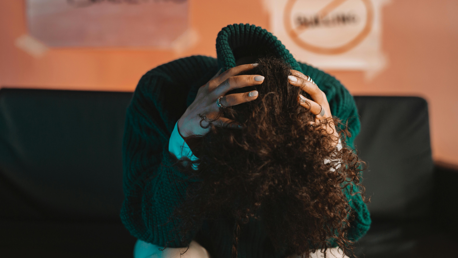 24 Stunden zur Stelle: Eine Nummer für die Opferhilfe, © Mikhail Nilov