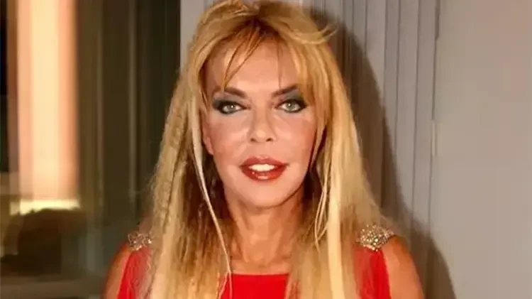 Yeşilçam'ın Efsane İsimlerinden Ahu Tuğba Hayatını Kaybetti, © Instagram/Ahu Tugba Yeşilçam'ın Efsane İsimlerinden Ahu Tuğba Hayatını Kaybetti, © Instagram/Ahu Tugba