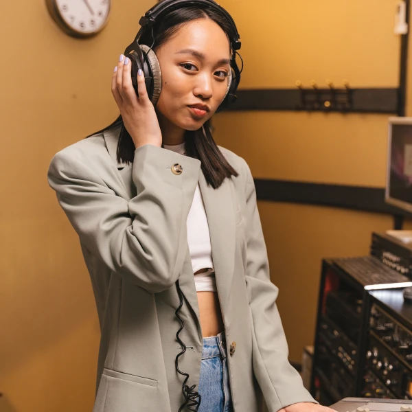 DJ Good Mood, © ANTONI SHKRABA production DJ Good Mood, © ANTONI SHKRABA production