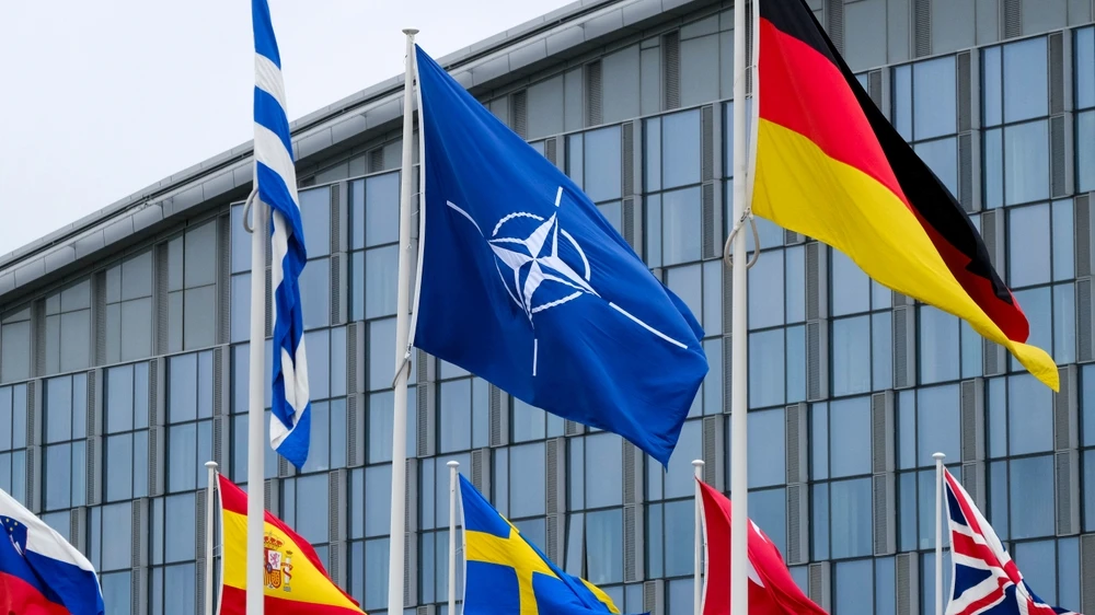Avrupa ve NATO'da Kriz Kapıda, © shutterstock Avrupa ve NATO'da Kriz Kapıda, © shutterstock