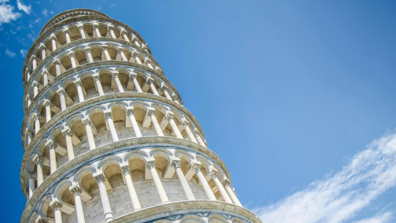 İtalya’nın Meşhur Pisa Kulesi Neden Eğiktir? Aslında Böyle İnşa Edilmek İstenmemişti!, © Palo Cech İtalya’nın Meşhur Pisa Kulesi Neden Eğiktir? Aslında Böyle İnşa Edilmek İstenmemişti!, © Palo Cech