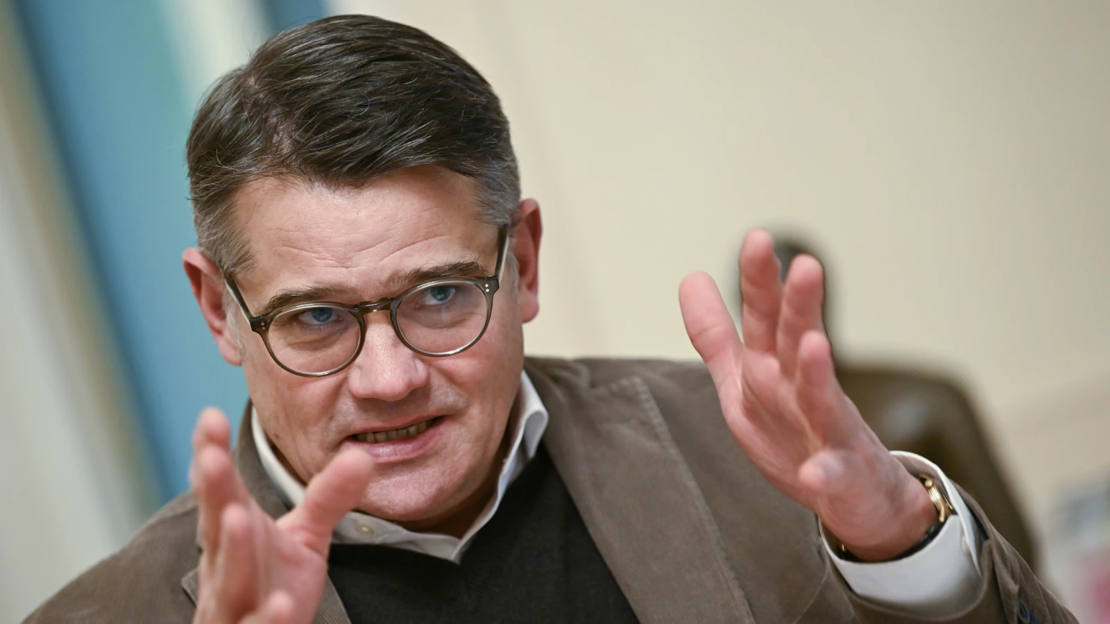 Hessen’de Siyah-Kırmızı Koalisyona Destek Var Mı?, © Arne Dedert/dpa Hessen’de Siyah-Kırmızı Koalisyona Destek Var Mı?, © Arne Dedert/dpa