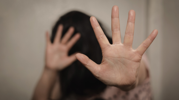 Dünyada 8 Kız Çocuğundan Biri Cinsel Saldırı Yaşıyor!, © dpa