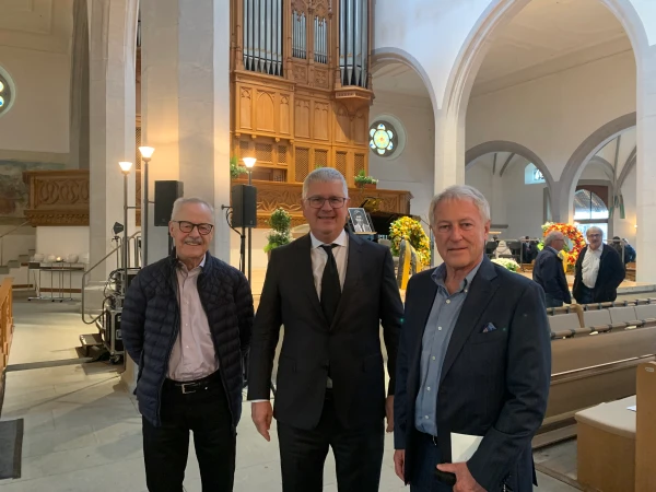 © Radio Munot - Ehrenmitglieder Mobiliar © Radio Munot - Ehrenmitglieder Mobiliar