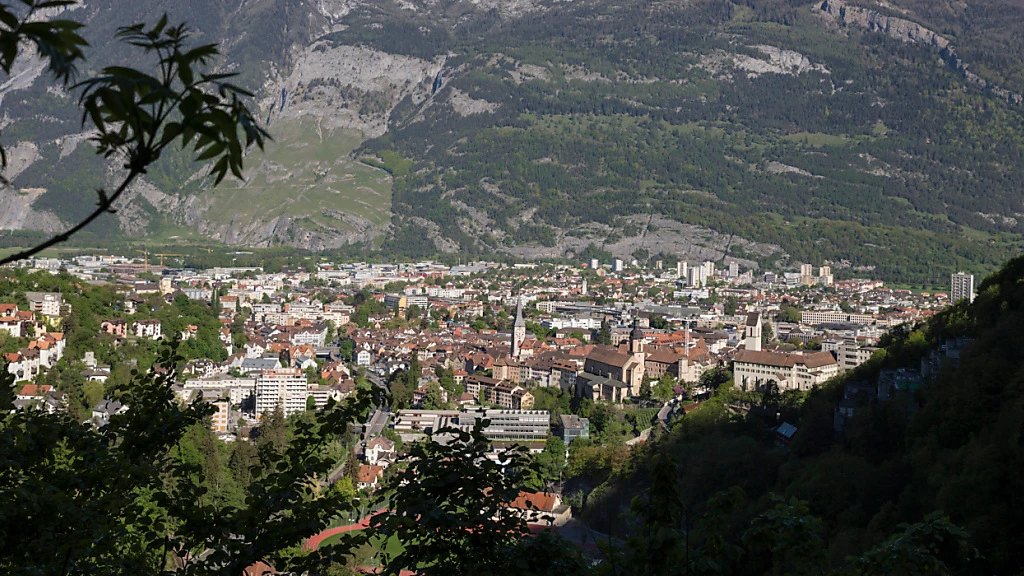Stadt Chur erwartet erstmals Ertrag über 300 Millionen Franken, © Keystone/SDA Stadt Chur erwartet erstmals Ertrag über 300 Millionen Franken, © Keystone/SDA