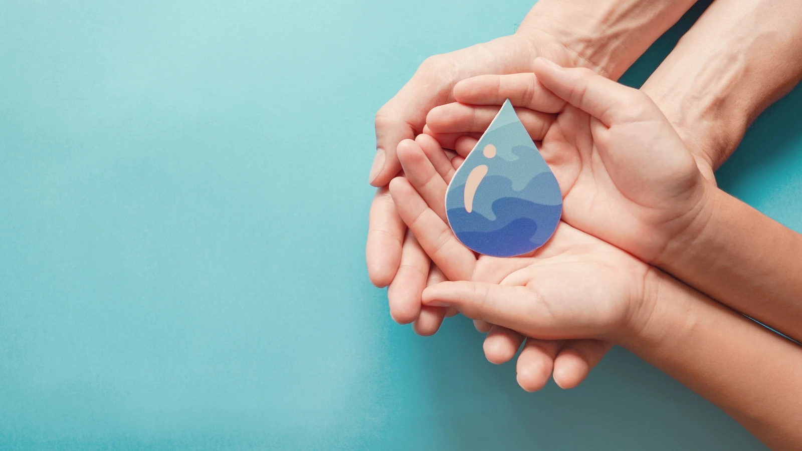 Susuzluğa Son: Bilim İnsanları Havadan Temiz Su Elde Etti, © shutterstock Susuzluğa Son: Bilim İnsanları Havadan Temiz Su Elde Etti, © shutterstock