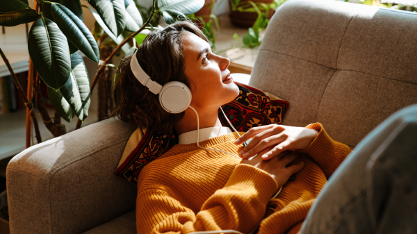 Müzik Dinlerken Tüyleriniz Diken Diken Oluyorsa Beyniniz Farklı Çalışıyor Olabilir, © Shutterstock