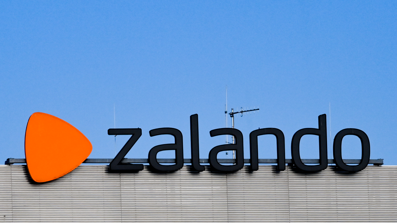 Zalando: Fazla Ürün İade Eden Müşterilere 12 Aya Kadar Alışveriş Yasağı, © Jens Kalaene/dpa-Zentralbild/dpa