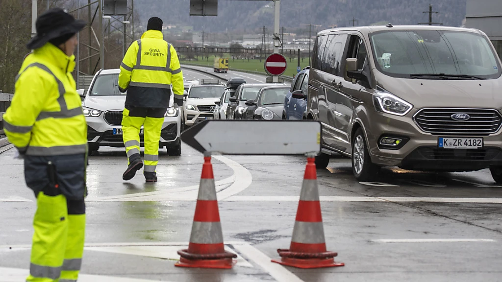 Positive Bilanz zu Gotthard-Dosiersystem, © Keystone / SDA / Archivbild Positive Bilanz zu Gotthard-Dosiersystem, © Keystone / SDA / Archivbild