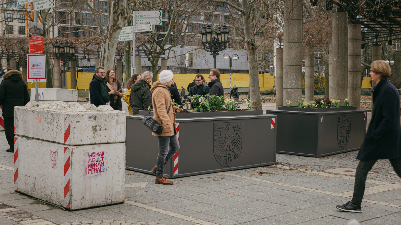 Frankfurt Opernplatz’a yeni güvenlik bariyerleri, © Stadt-Frankfurt-am-Main-Christes