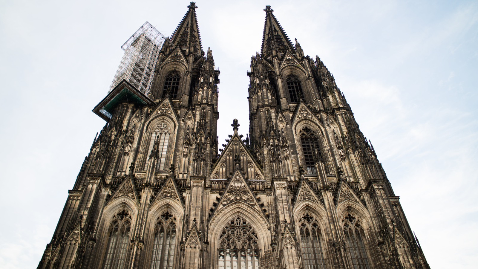Köln Dom Katedrali Önünde Anma, © F4Bi