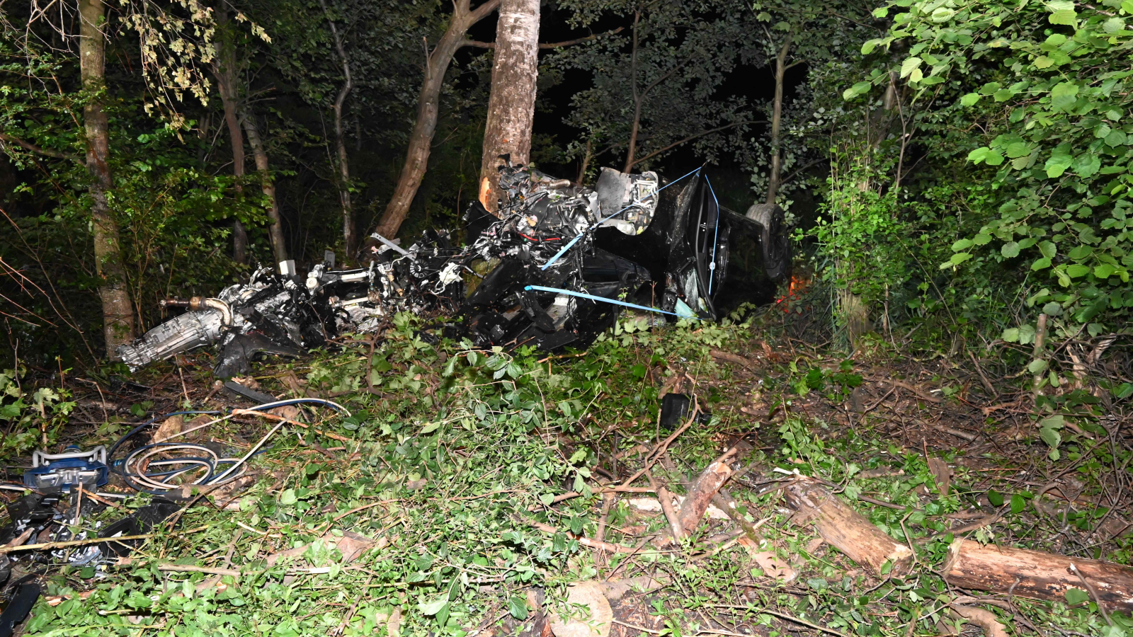 Schwerer Selbstunfall mit Auto in Altstätten, © Kapo St. Gallen