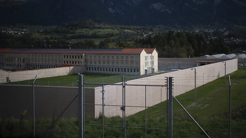 Hochwasserschutz in Cazis wird verbessert, © Keystone/SDA Hochwasserschutz in Cazis wird verbessert, © Keystone/SDA