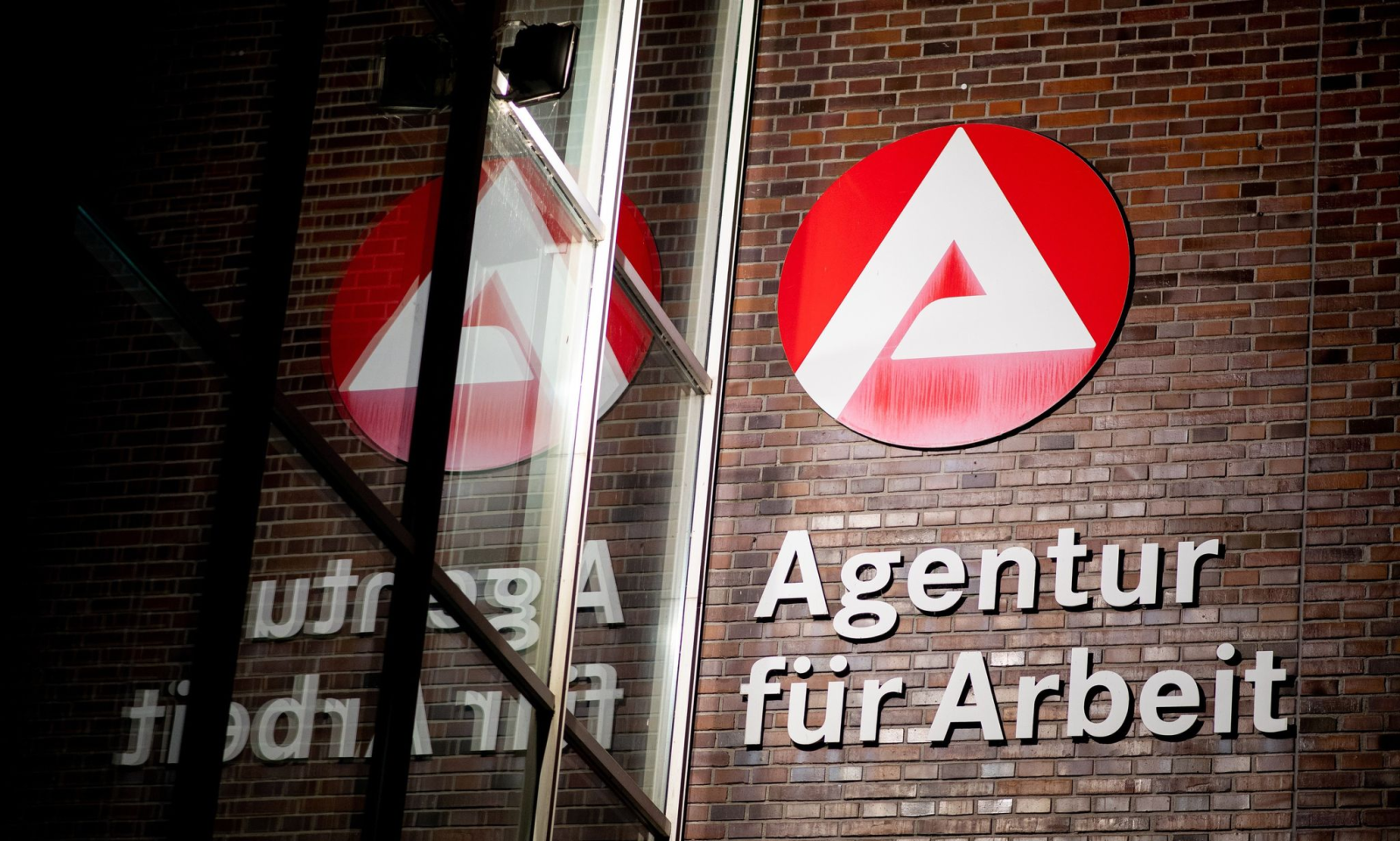 Die Situation auf dem Thüringer Arbeitsmarkt wird schwieriger , © Hauke-Christian Dittrich/dpa