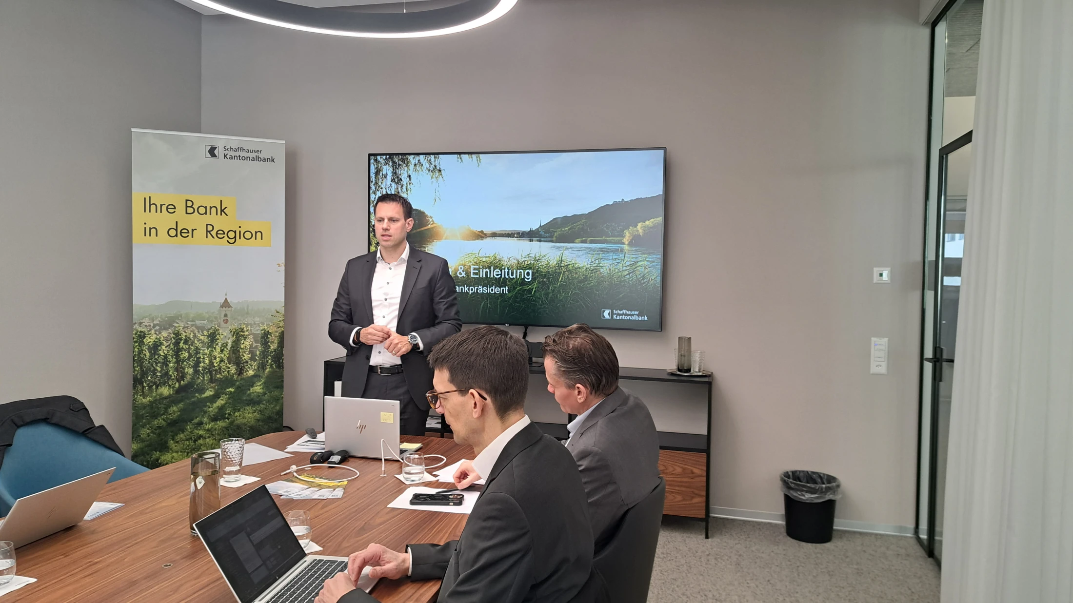 © radio munot © radio munot