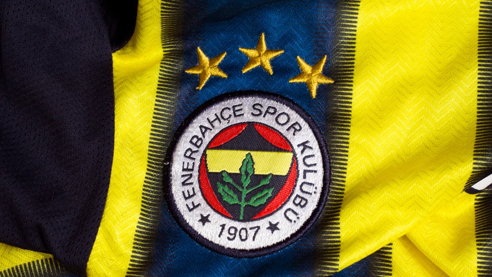 Fenerbahçe'den Büyük Transfer Hamlesi: Szymanski Alman Devine Gidiyor!, © shutterstock Fenerbahçe'den Büyük Transfer Hamlesi: Szymanski Alman Devine Gidiyor!, © shutterstock