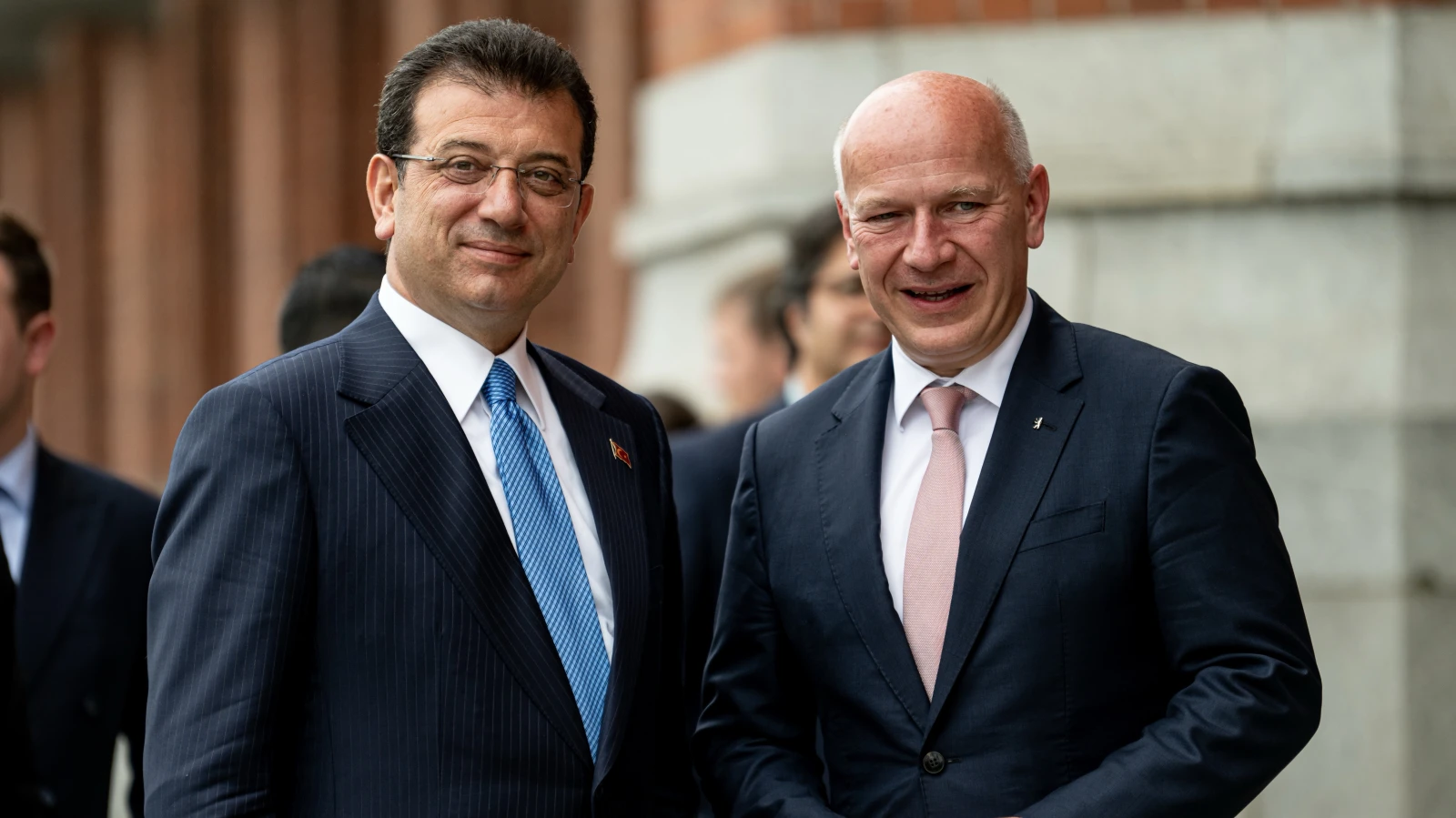 Berlin Eyalet Başbakanı Kai Wegner, İstanbul Büyükşehir Belediye Başkanı Ekrem İmamoğlu'nun tutuklanmasını büyük bir endişeyle karşıladığını belirtti., © dpa Berlin Eyalet Başbakanı Kai Wegner, İstanbul Büyükşehir Belediye Başkanı Ekrem İmamoğlu'nun tutuklanmasını büyük bir endişeyle karşıladığını belirtti., © dpa