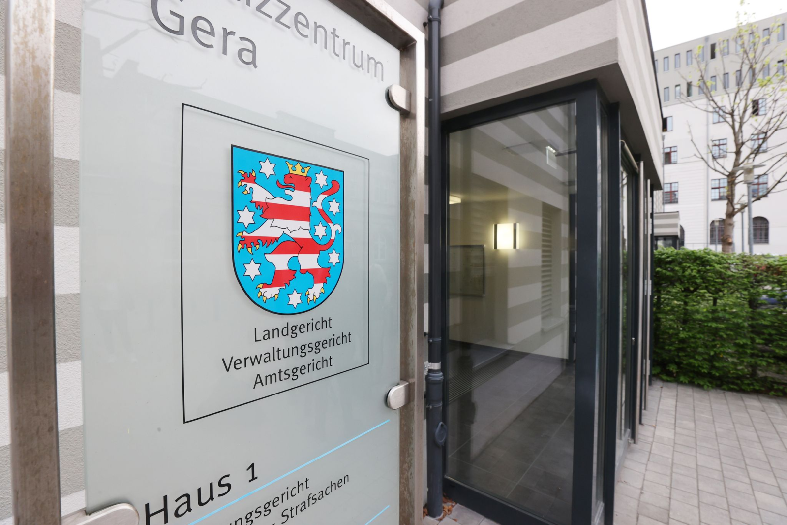 Die Staatsanwaltschaft Gera hat Anklage gegen einen 46-Jährigen wegen versuchten Mordes erhoben. (Symbol-Archivbild), © Bodo Schackow/dpa